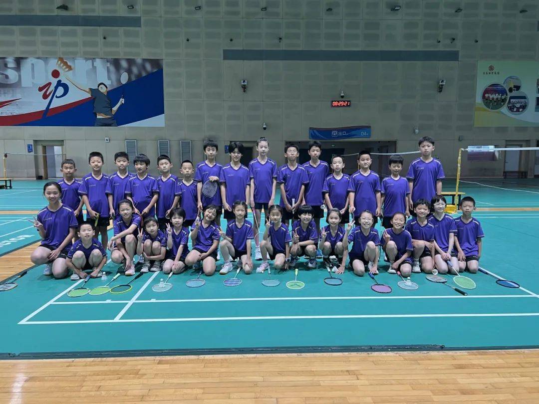 爱游戏培训-喜迎胜利！球队状态熠熠生辉