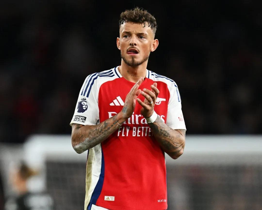 爱游戏娱乐-关于曼联新星爆发，挑战阿尔希拉尔防线坚固的信息