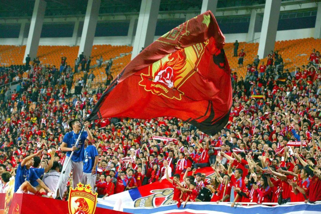 爱游戏入口-包含广州队全场碾压中超，如同剧本杀再现，高光操作的词条