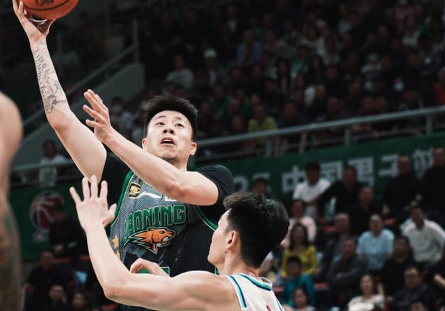 爱游戏官网登录网址-广东男篮遭遇浙江队逆转，遭遇两连败的简单介绍
