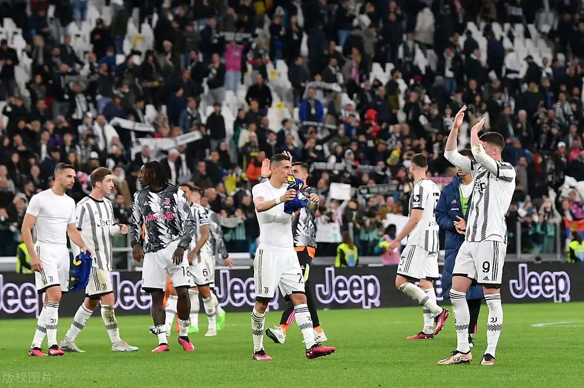 爱游戏app下载-维罗纳连胜保持领先，向冲击前四名发起冲锋