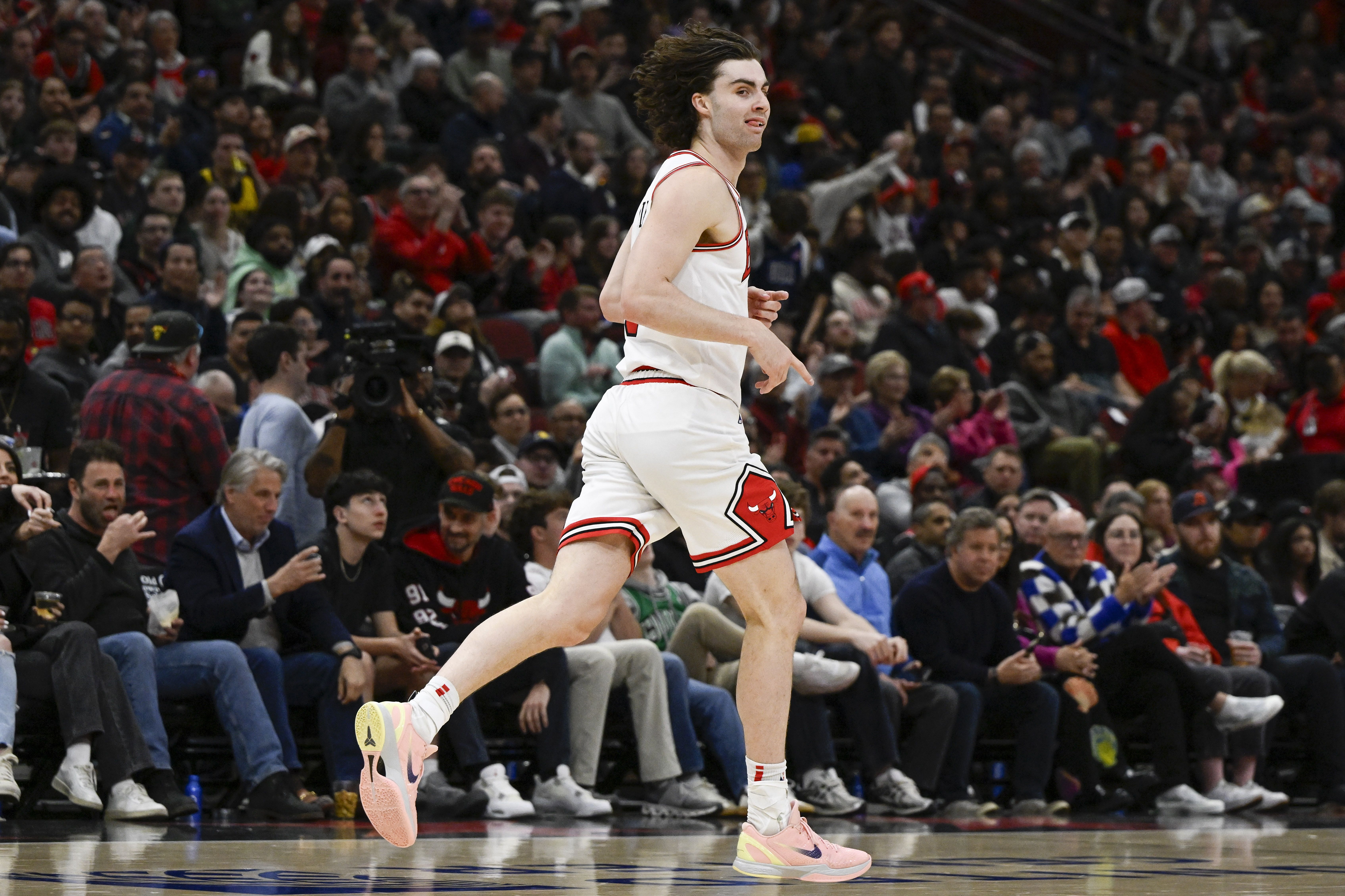 爱游戏vip注册-关于公牛球员受伤消息：球队备战计划或将有所变动的信息