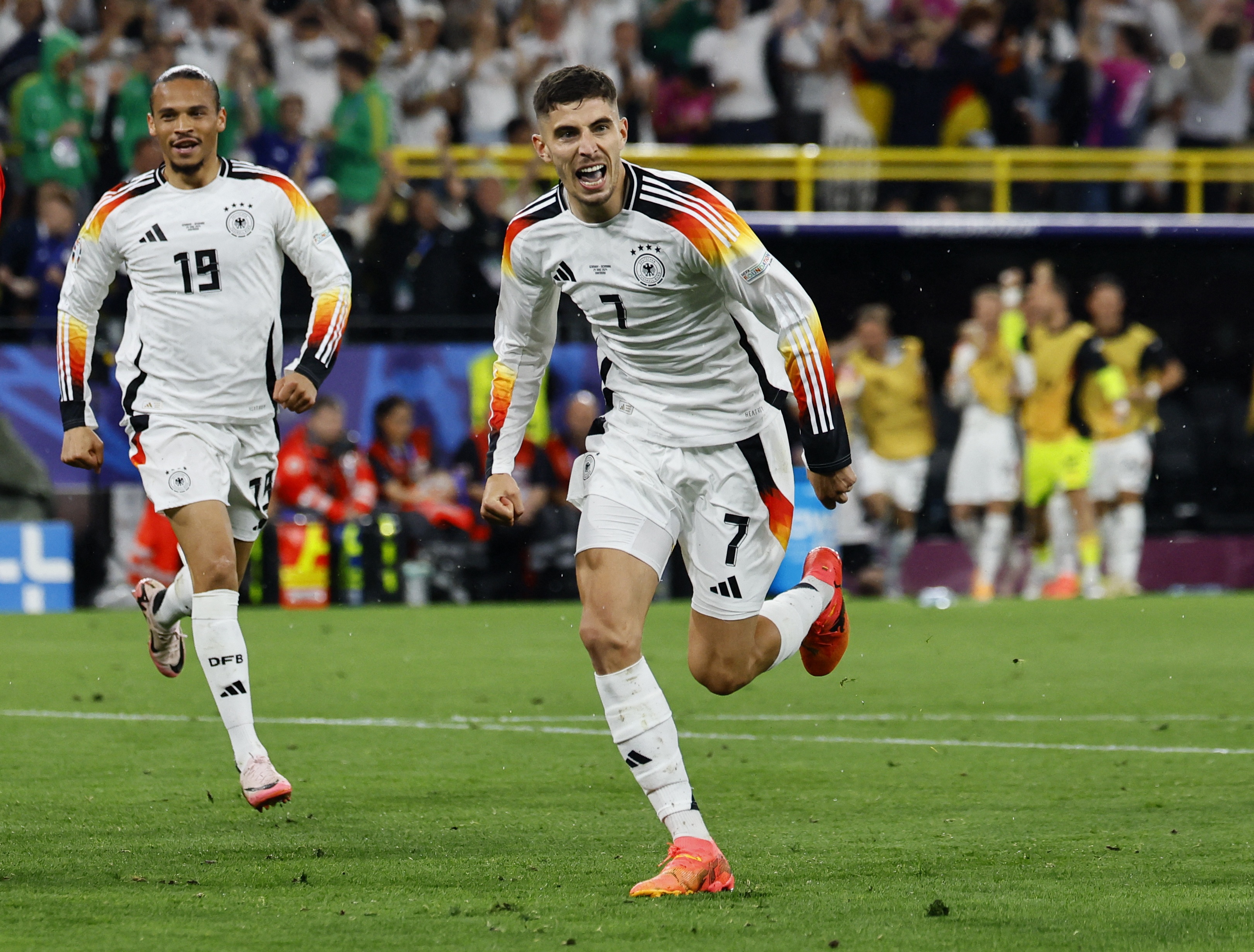 瑞士队踢出足坛惊奇,战胜世界冠军德国队 瑞士队踢出足坛惊奇,战胜世界冠军德国队