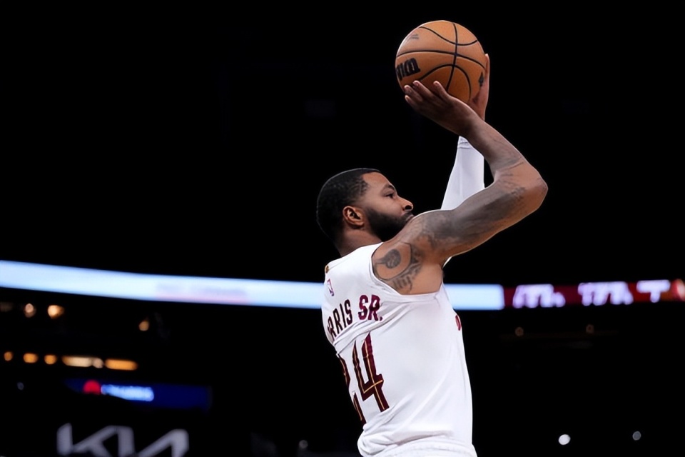 骑士老将复出闪耀,为球队带来稳定的简单介绍 骑士老将复出闪耀,为球队带来稳定的简单介绍