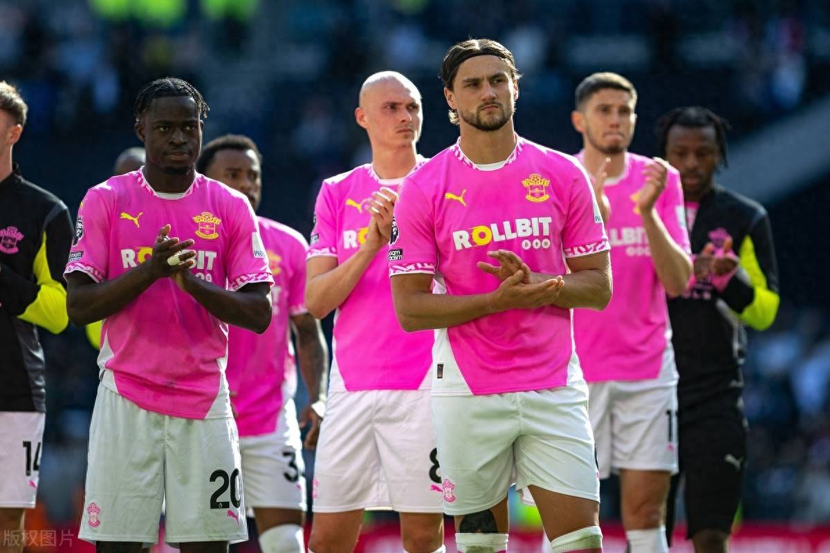 南安普顿主场逼平阿斯顿维拉,争夺保级席位的简单介绍 南安普顿主场逼平阿斯顿维拉,争夺保级席位的简单介绍