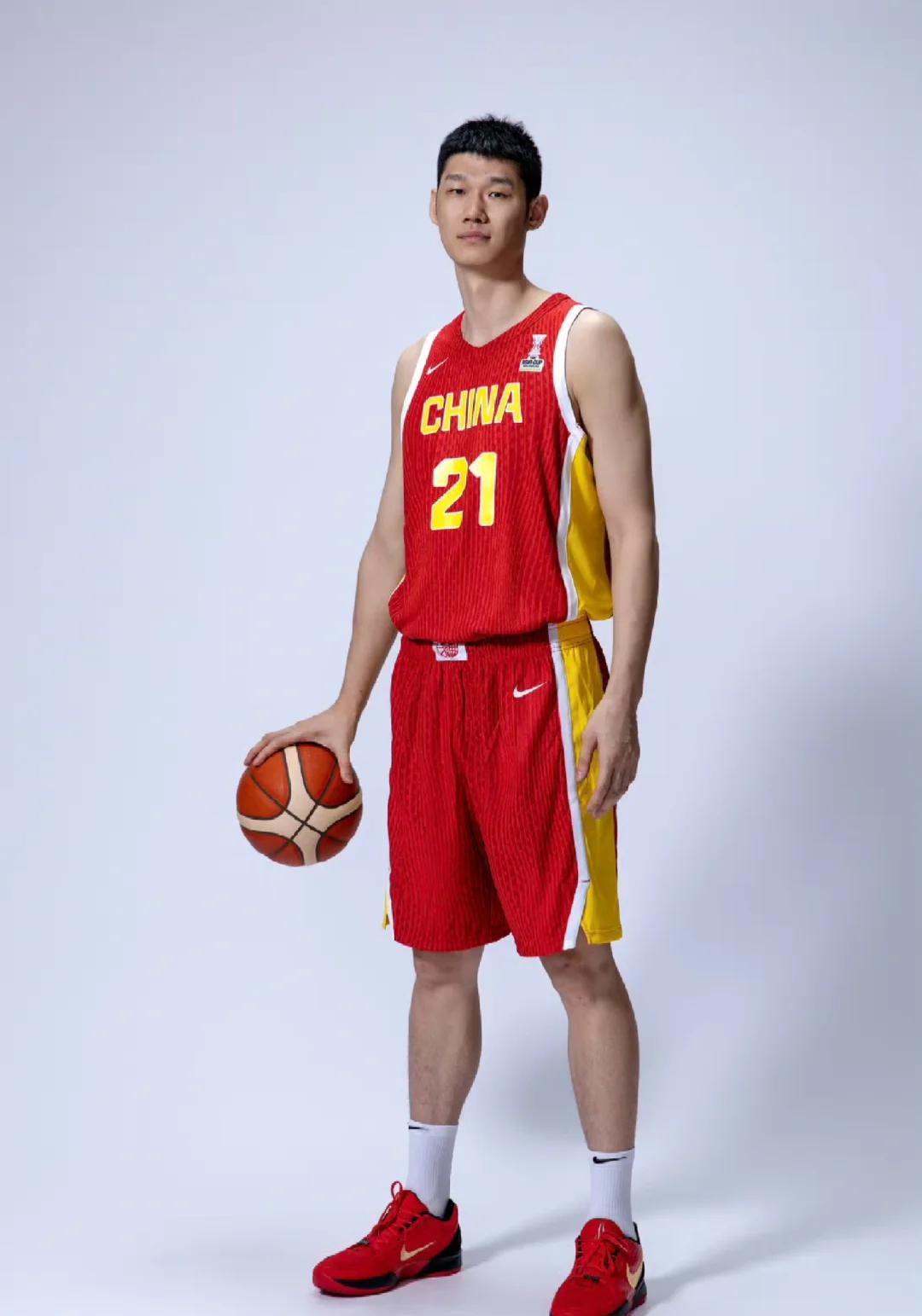 关于男篮国家队备战奥运会,教练组透露战术调整的信息 关于男篮国家队备战奥运会,教练组透露战术调整的信息