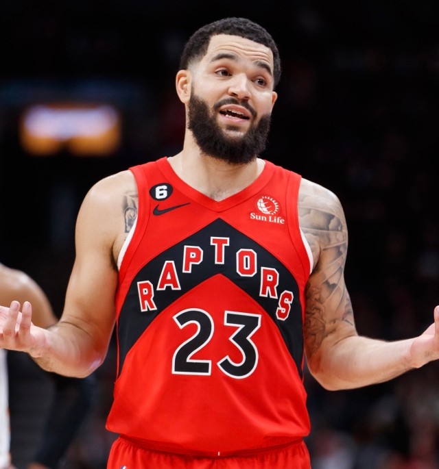 猛龙力克凯尔特人,范弗利特称王 猛龙力克凯尔特人,范弗利特称王