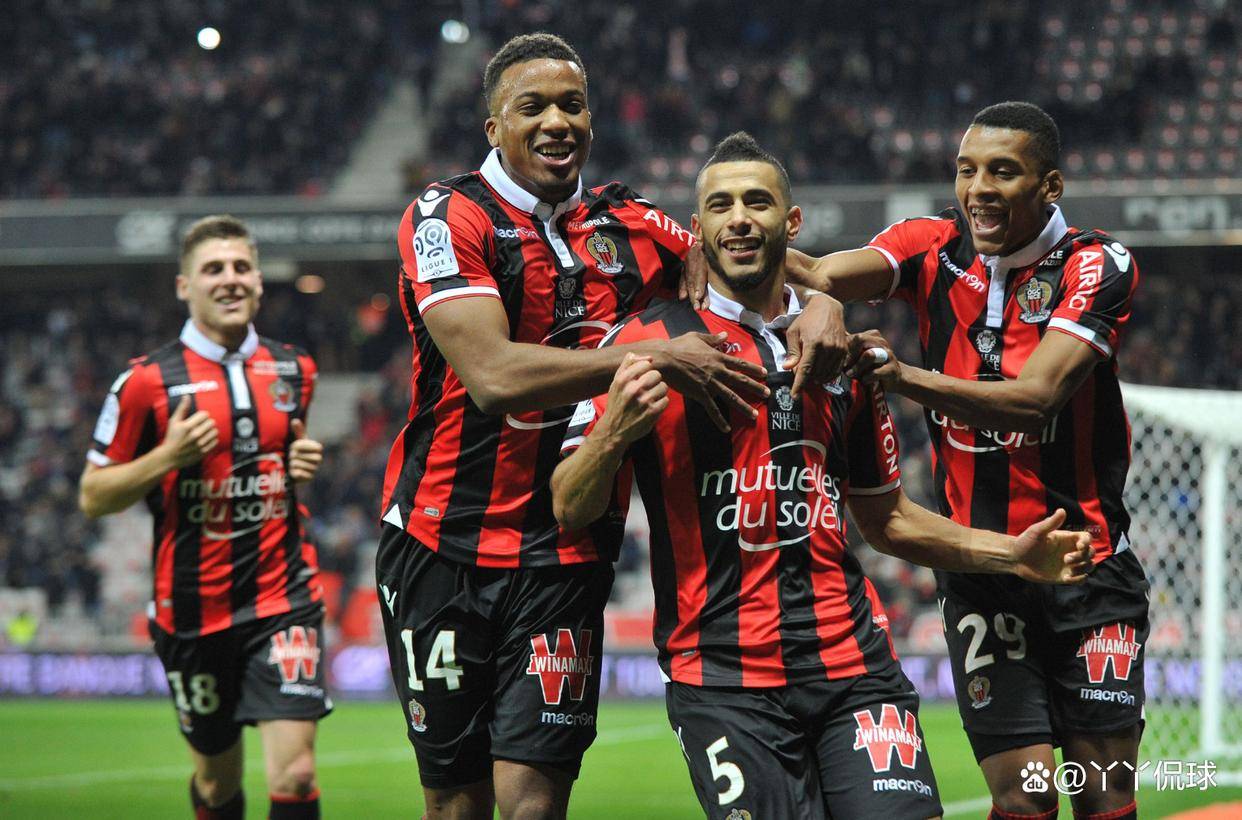 包含尼斯队客场获胜，继续保持不败记录的词条