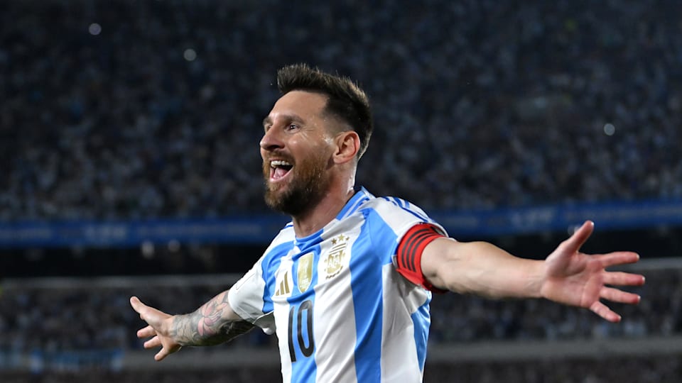 关于阿根廷足球巨星因伤缺席足球赛事的信息