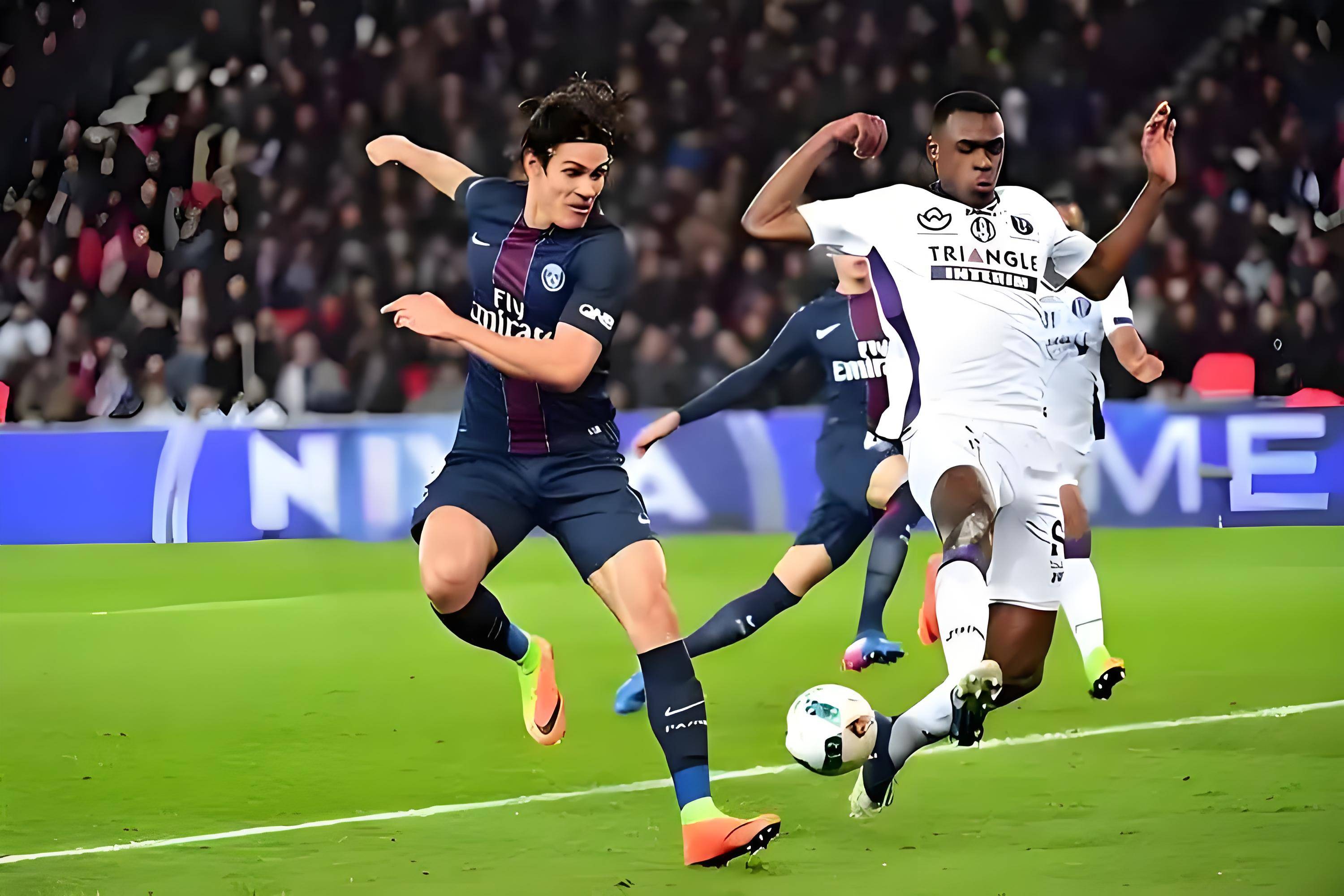 爱游戏亚洲官网-拜仁慕尼黑坐镇主场，迎接巴黎圣日耳曼